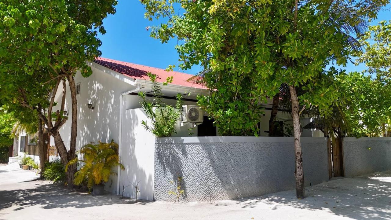 ホテル Seascape Retreats Dhigurah ディグラ エクステリア 写真